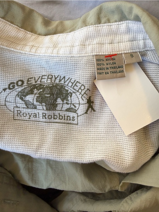 Royal Robbins Go Everywhere Women's Sleeveless Utility Shirt - Light Sage Green - Picture 2 of 3